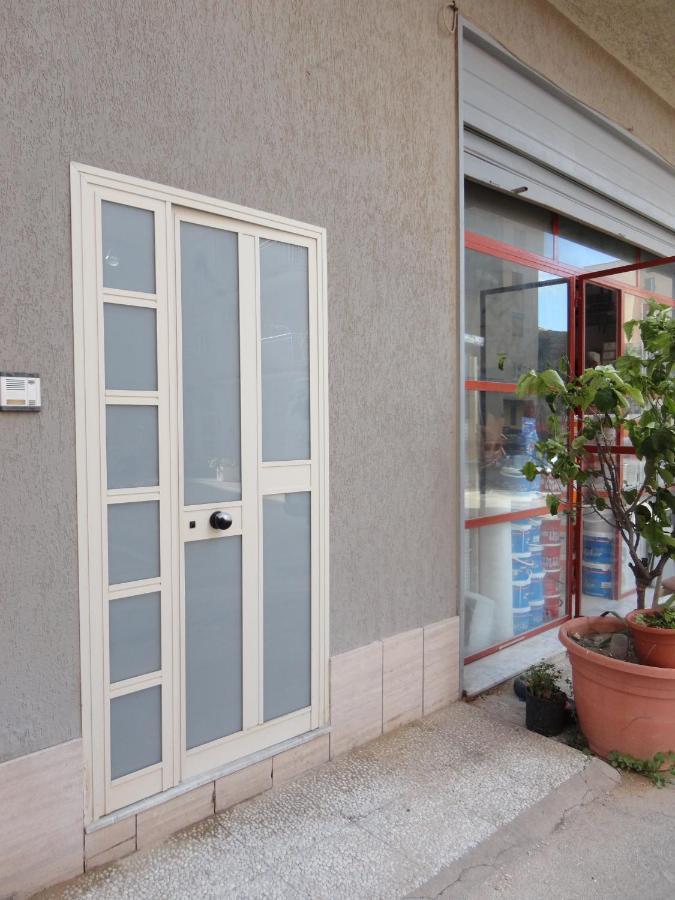 Baciati Dal Sole - Appartamento In Centro Porto Empedocle Ngoại thất bức ảnh